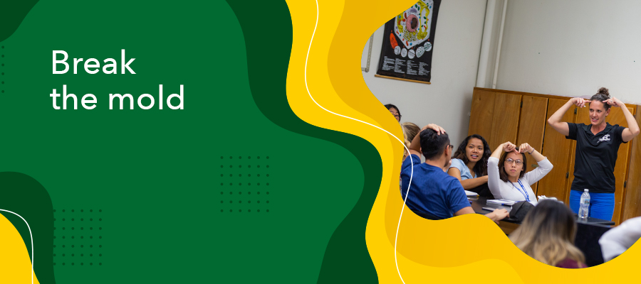 Break the mold Photo of attentive students